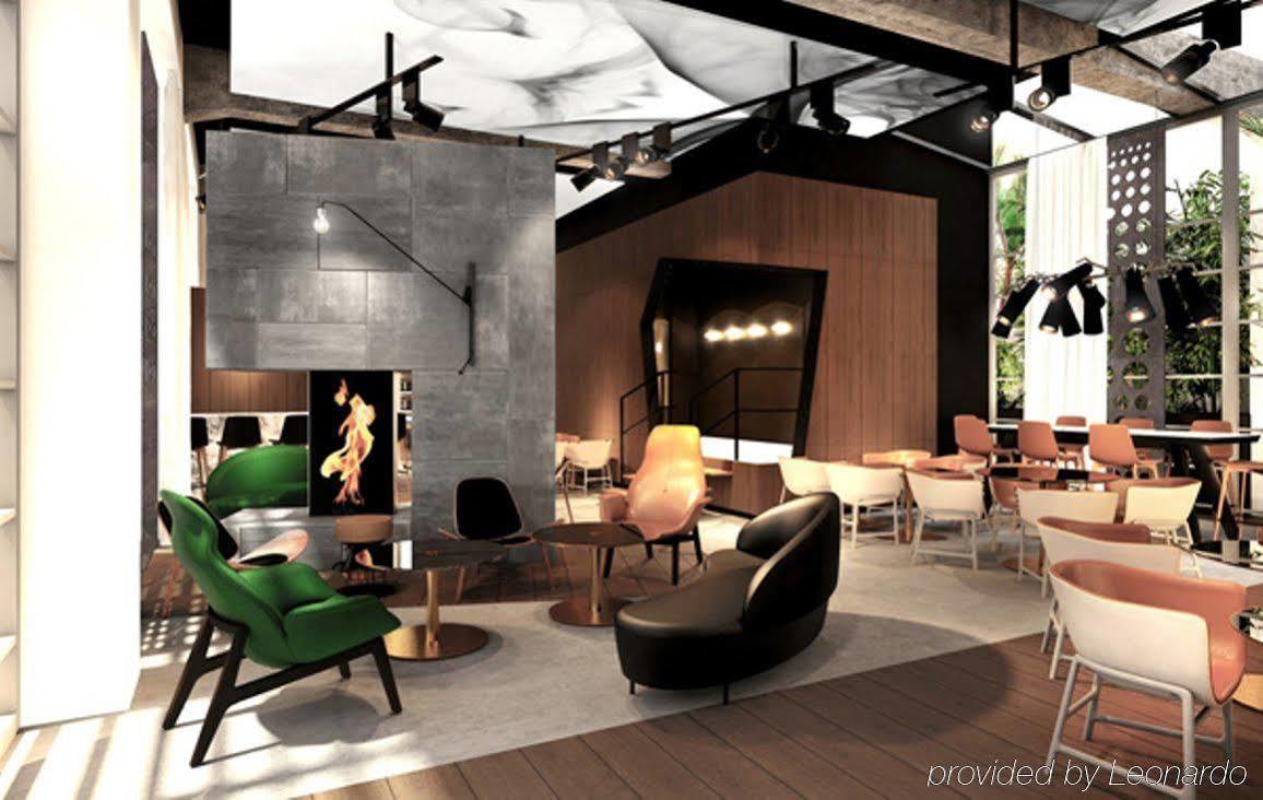 Le Cinq Codet Hotel